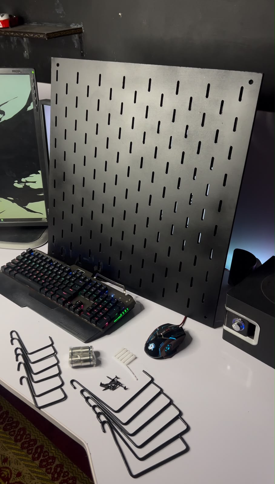 Gaming Pegboard – Ultimate Setup Organizer - Image 3